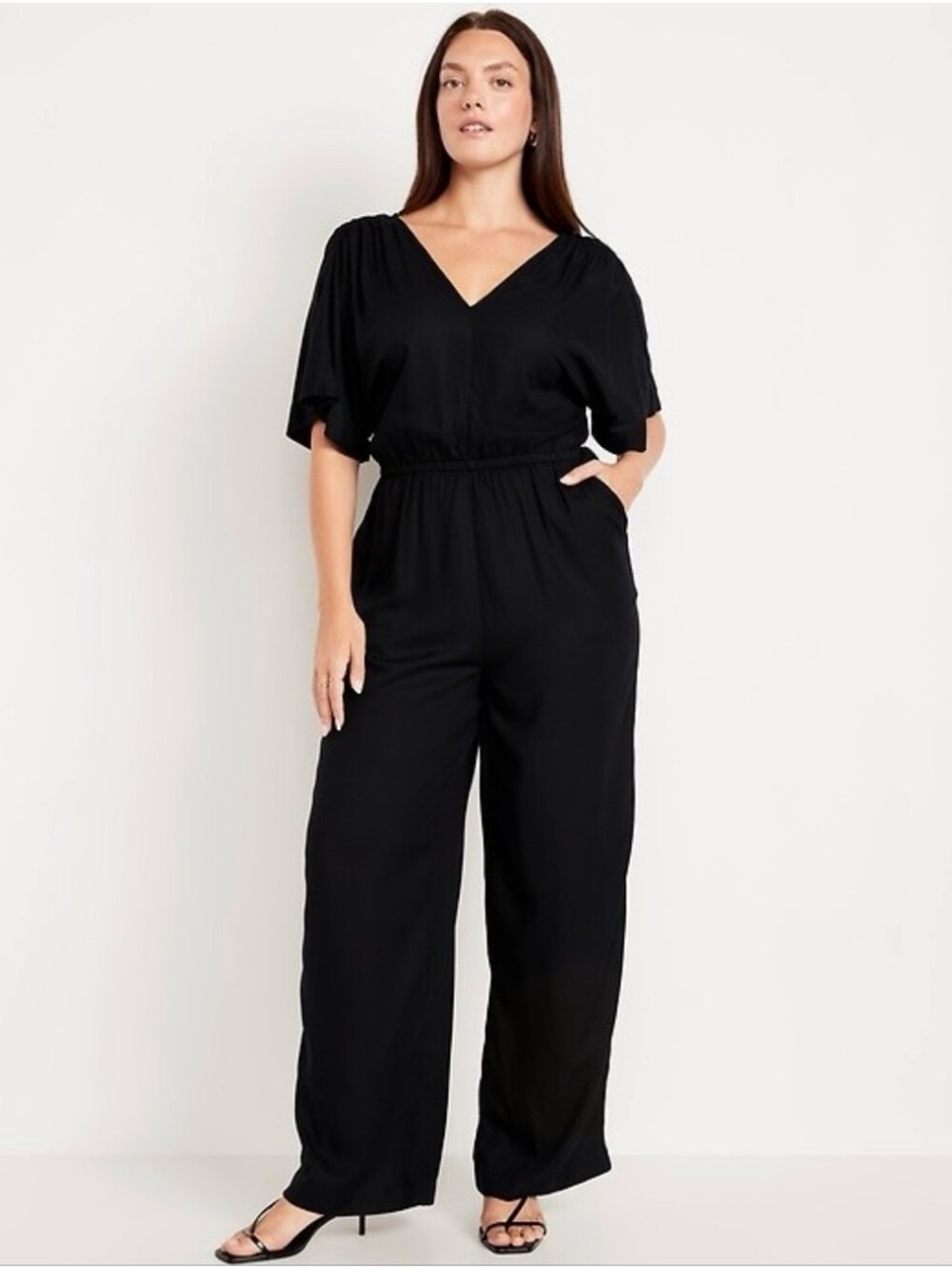 NWT Old Navy XL Tall Black V-Neck Jumpsuit Minimalist Business Casual Classy